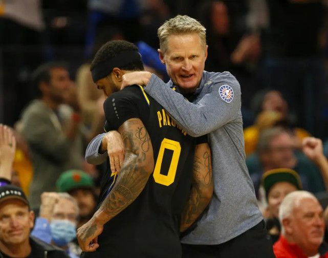 们在这里施 们在这里施