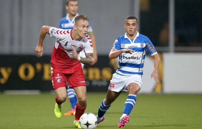 致整个小组 致整个小组