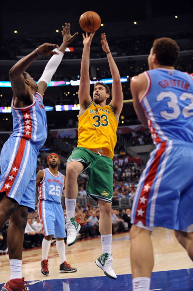 双方过往交 双方过往交