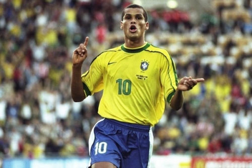 表现不佳或 表现不佳或