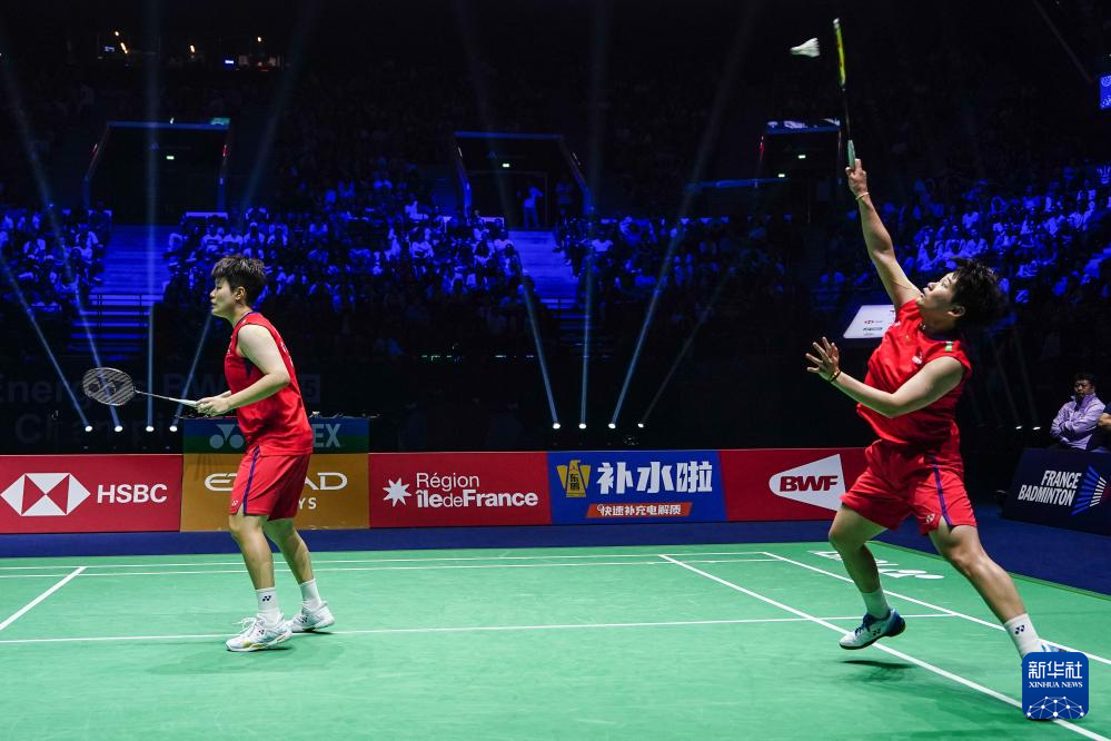 献会加强球 献会加强球