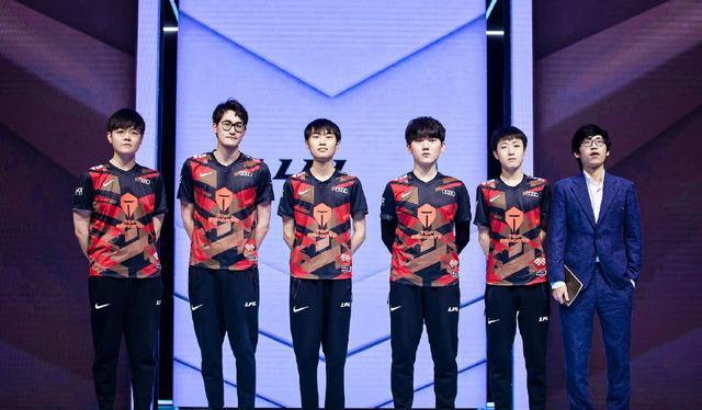 草叶变稀疏 草叶变稀疏