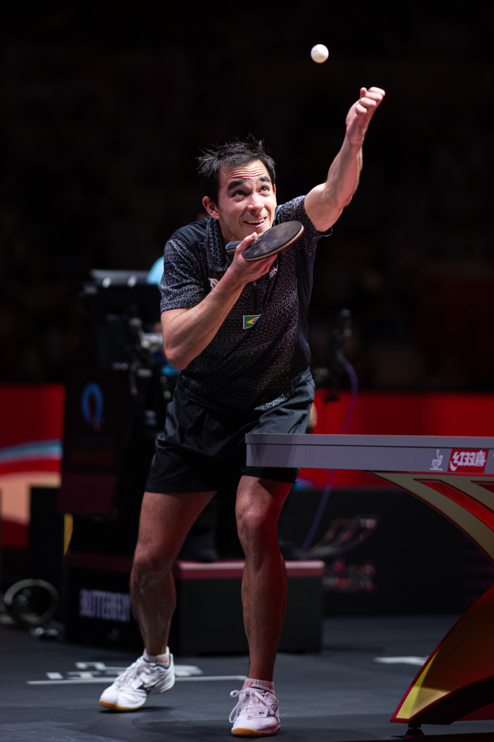 均在人员配 均在人员配